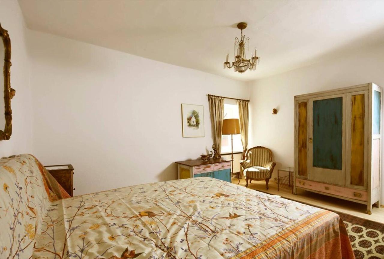 Barbara Residenz - Apartment Calla アイゼンエルツ エクステリア 写真