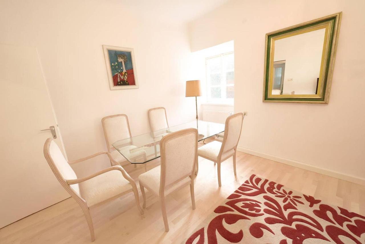 Barbara Residenz - Apartment Calla アイゼンエルツ エクステリア 写真